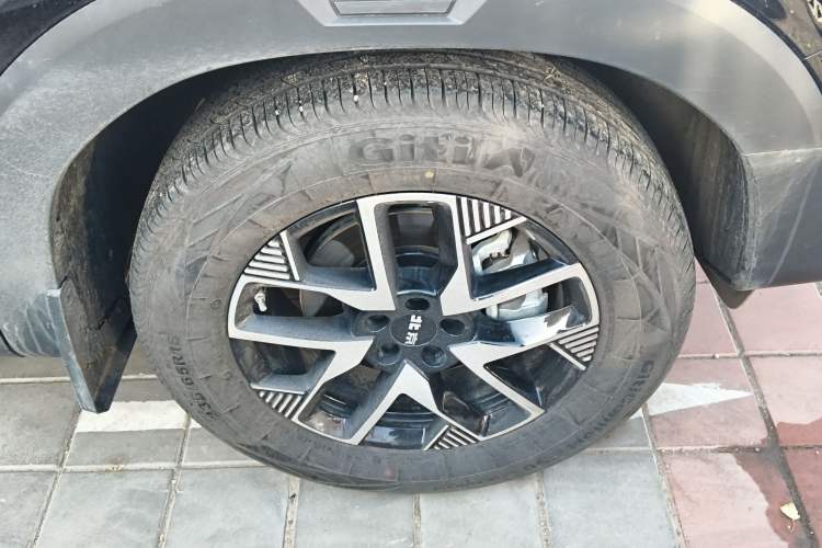 Used BAIC Off-Road BJ30 2024 1.5T Light Wilderness Pro Edition Right Front Wheel Hub