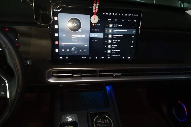 Used BAIC Off-Road BJ30 2024 1.5T Magic Electric Drive Advanced Version Audio And AC Panel