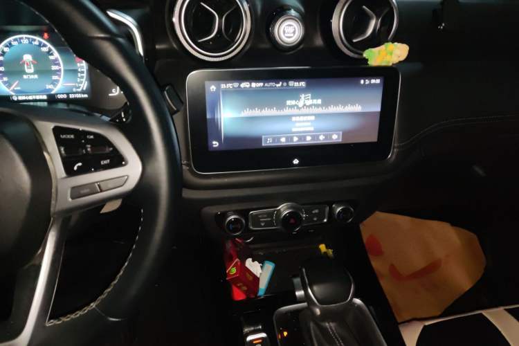 Used BAIC Off-Road BJ30 2021 1.5T Wolf Xiaoben Edition Audio And AC Panel