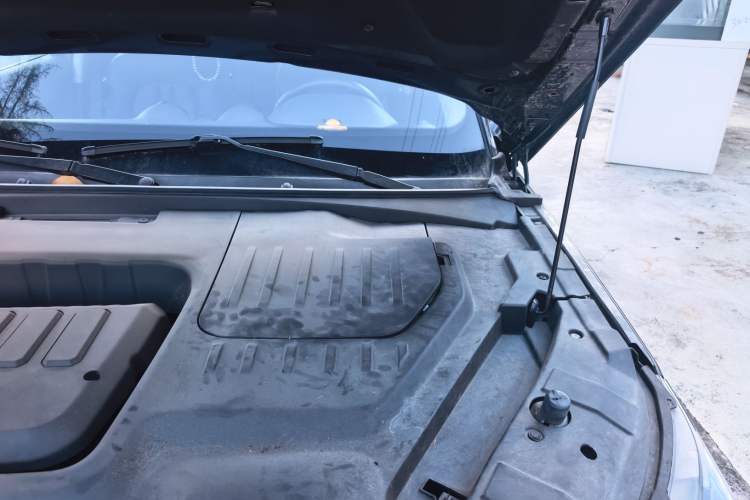 Used BAIC Off-Road BJ30 2021 1.5T Wolf Xiaoye Edition Engine Bay Left