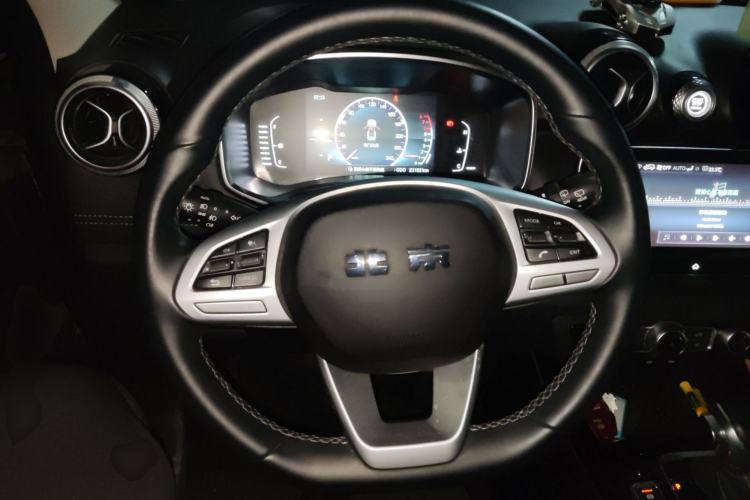 Used BAIC Off-Road BJ30 2021 1.5T Wolf Xiaoben Edition Steering Wheel