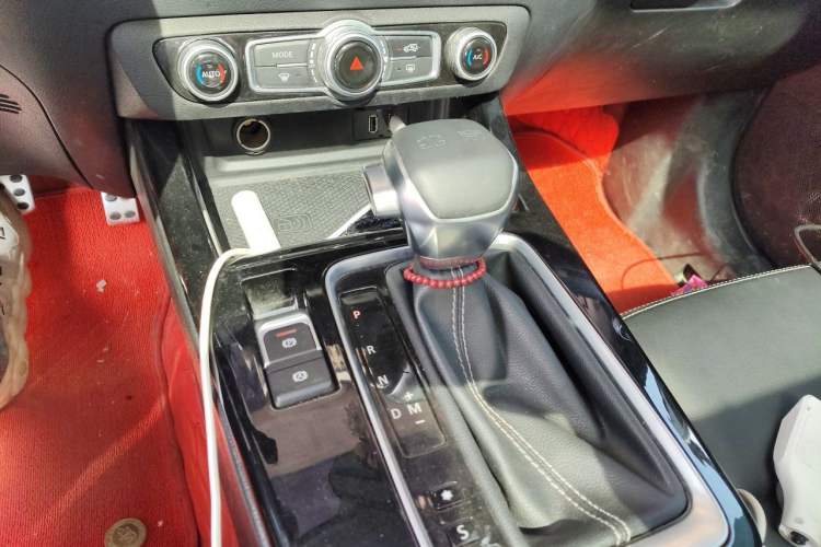 Used BAIC Off-Road BJ30 2021 1.5T Wolf Xiaoben Edition Gear Lever