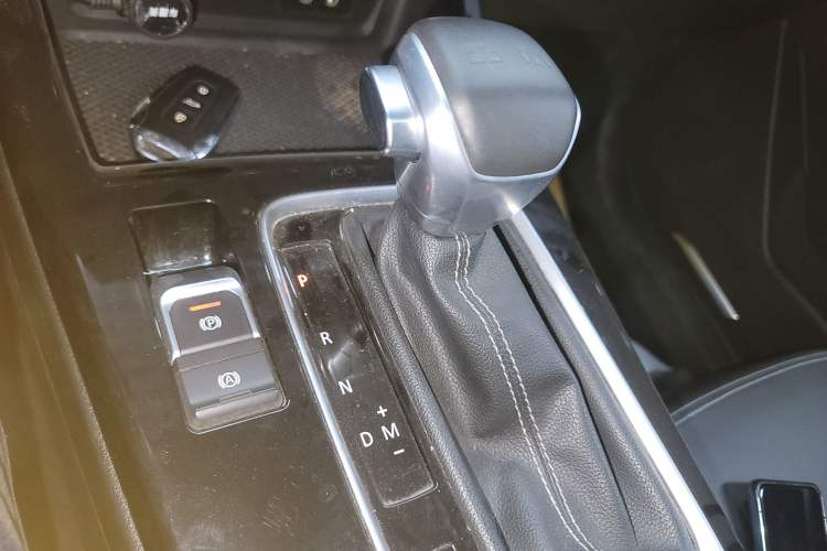 Used BAIC Off-Road BJ30 2021 1.5T Wolf Xiaomei Edition Gear Lever