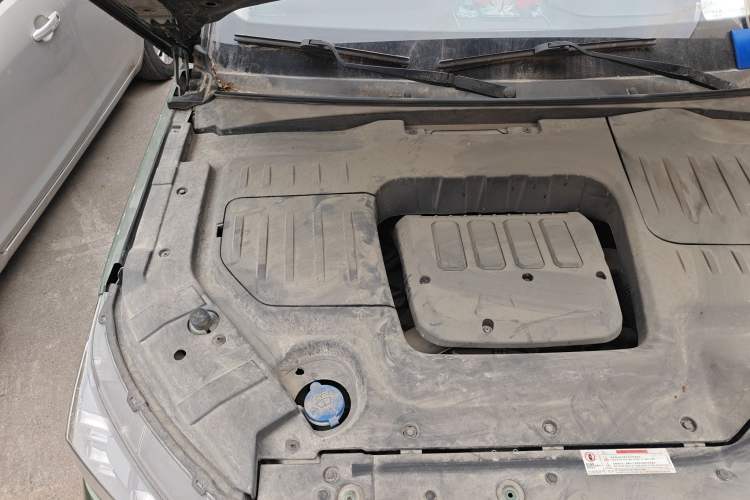 Used BAIC Off-Road BJ30 2021 1.5T Wolf Xiaoben Edition Engine Bay Right