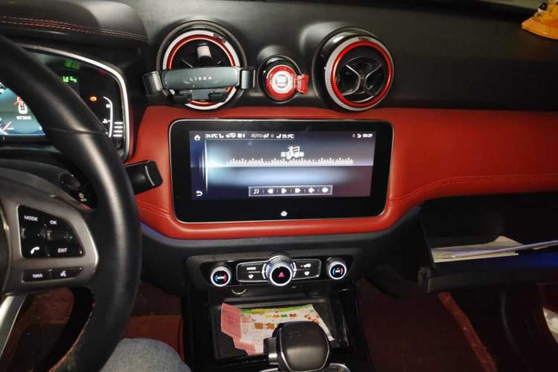 Used BAIC Off-Road BJ30 2021 1.5T Wolf Xiaoye Edition Audio And AC Panel