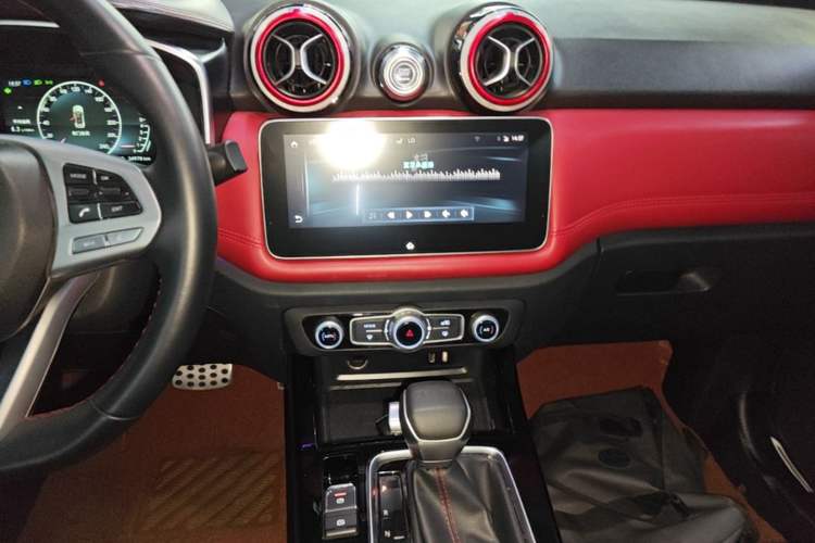 Used BAIC Off-Road BJ30 2021 1.5T Wolf Xiaoye Edition Audio And AC Panel