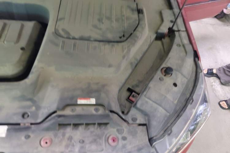Used BAIC Off-Road BJ30 2021 1.5T Wolf Xiaoye Edition Engine Bay Left