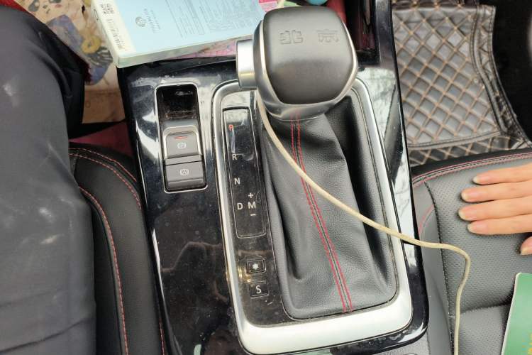 Used BAIC Off-Road BJ30 2021 1.5T Wolf Xiaoye Edition Gear Lever