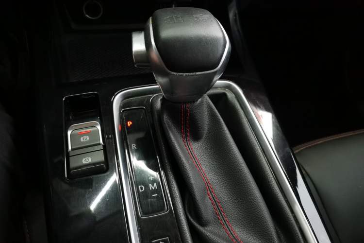 Used BAIC Off-Road BJ30 2021 1.5T Wolf Xiaoben Edition Gear Lever