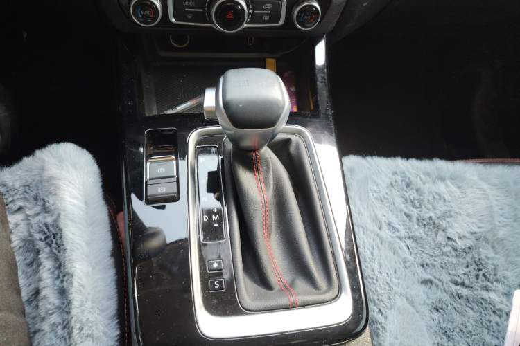 Used BAIC Off-Road BJ30 2021 1.5T Wolf Xiaoben Edition Gear Lever