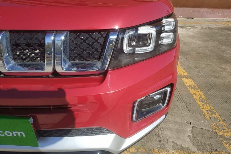 Used BAIC Off-Road BJ30 2021 1.5T Wolf Xiaoye Edition Left Front Headlight