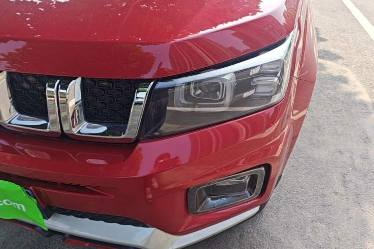 Used BAIC Off-Road BJ30 2021 1.5T Wolf Xiaoben Edition Left Front Headlight
