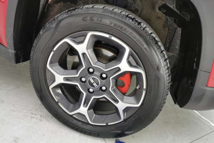 Used BAIC Off-Road BJ30 2021 1.5T Wolf Xiaoye Edition Left Front Wheel Hub