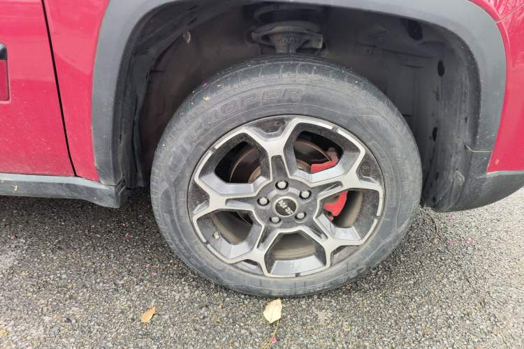 Used BAIC Off-Road BJ30 2021 1.5T Wolf Xiaoye Edition Right Front Wheel Hub