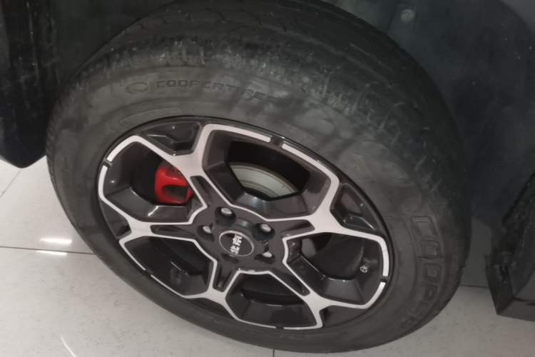 Used BAIC Off-Road BJ30 2021 1.5T Wolf Xiaoye Edition Right Rear Wheel Hub