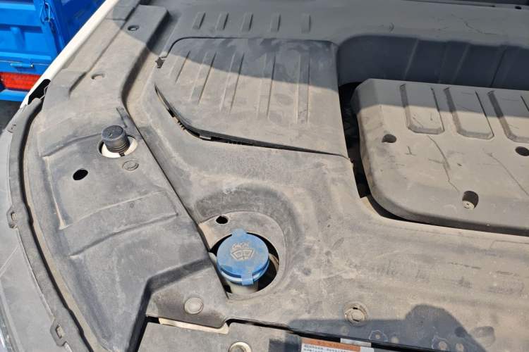 Used BAIC Off-Road BJ30 2021 1.5T Wolf Xiaoben Edition Engine Bay Right