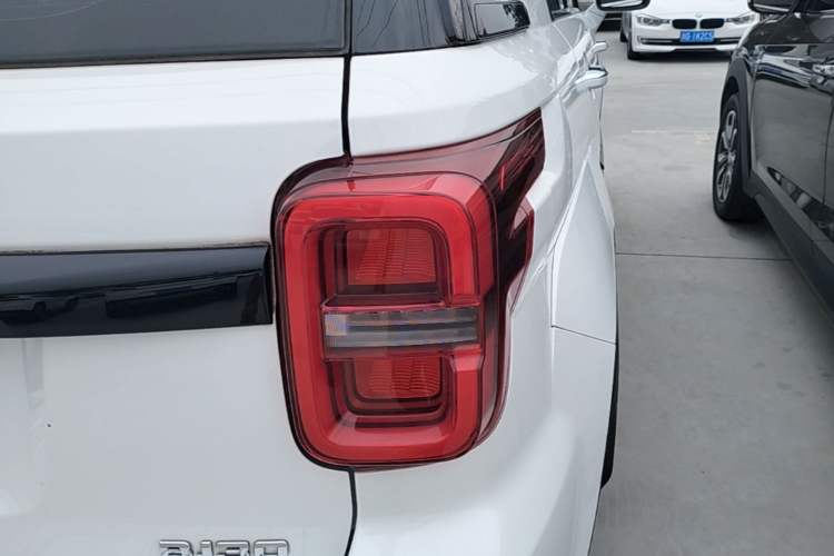 Used BAIC Off-Road BJ30 2021 1.5T Wolf Xiaoben Edition Right Rear Taillight