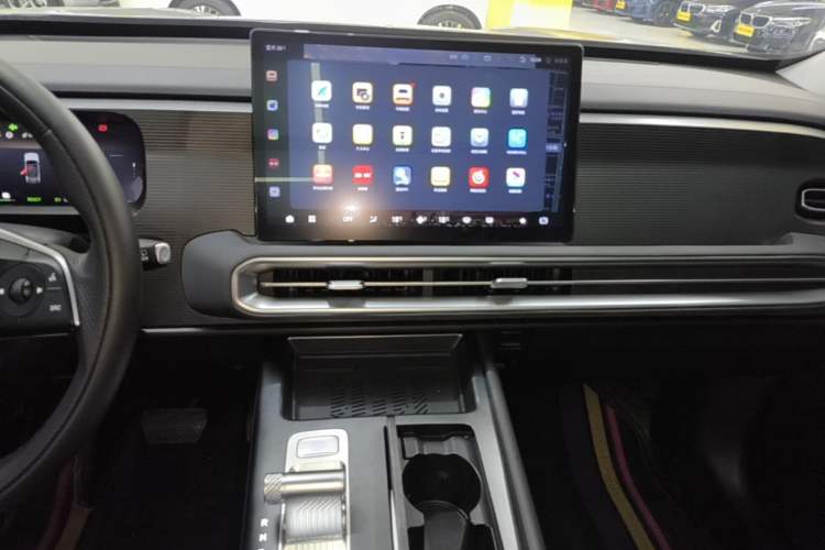 Used BAIC Off-Road BJ30 2024 1.5T Magic Electric Drive Advanced Version Audio And AC Panel