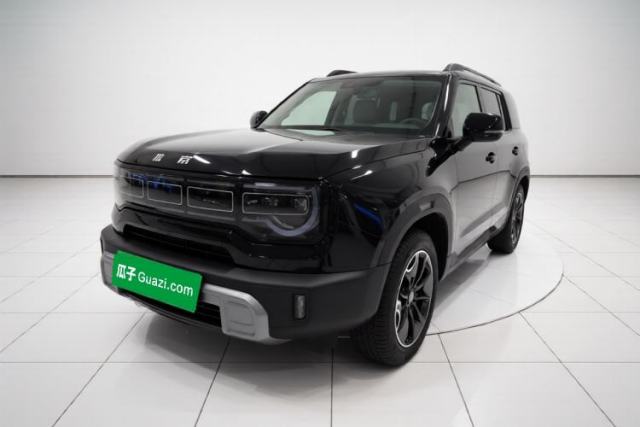 Ojetý BAIC Off-Road BJ30 2024 1.5T Magic Electric Drive Advanced Version