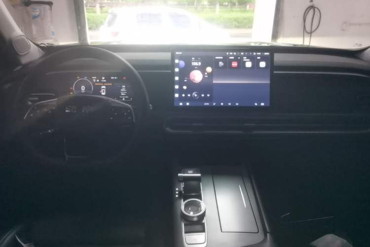 Used BAIC Off-Road BJ30 2024 1.5T Light Wilderness Pro Edition Center Console