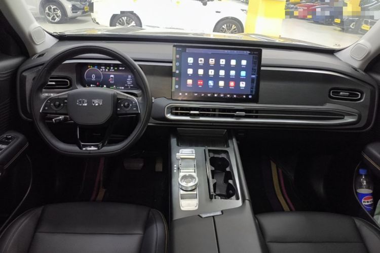 Used BAIC Off-Road BJ30 2024 1.5T Magic Electric Drive Advanced Version Center Console