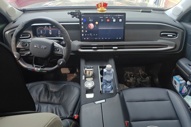 Used BAIC Off-Road BJ30 2024 1.5T Light Wilderness Pro Edition Center Console