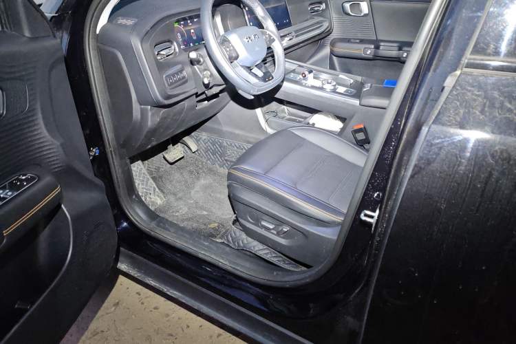 Used BAIC Off-Road BJ30 2024 1.5T Magic Electric Drive Advanced Version Driver Seat