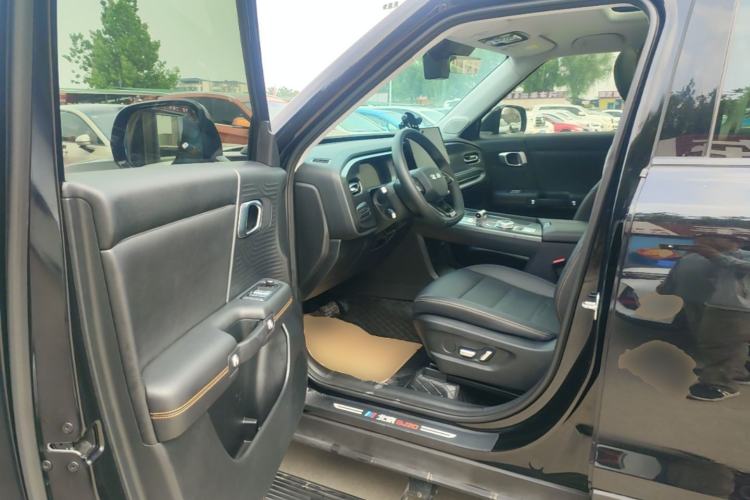 Used BAIC Off-Road BJ30 2024 1.5T Magic Electric Drive Advanced Version Driver Seat