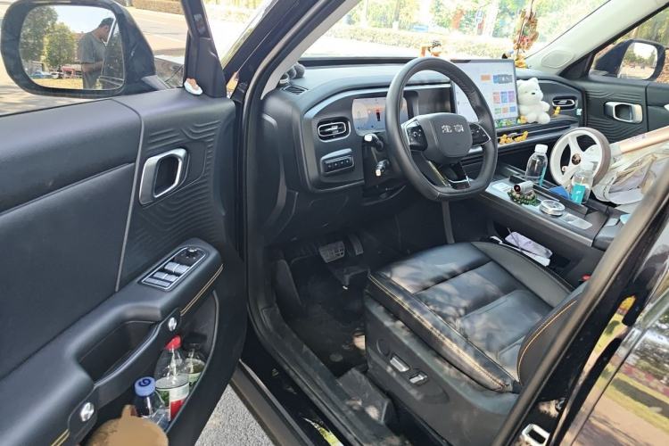 Used BAIC Off-Road BJ30 2024 1.5T Magic Electric Drive Advanced Version Driver Seat