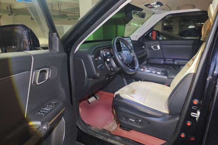 Used BAIC Off-Road BJ30 2024 1.5T Light Wilderness Pro Edition Driver Seat
