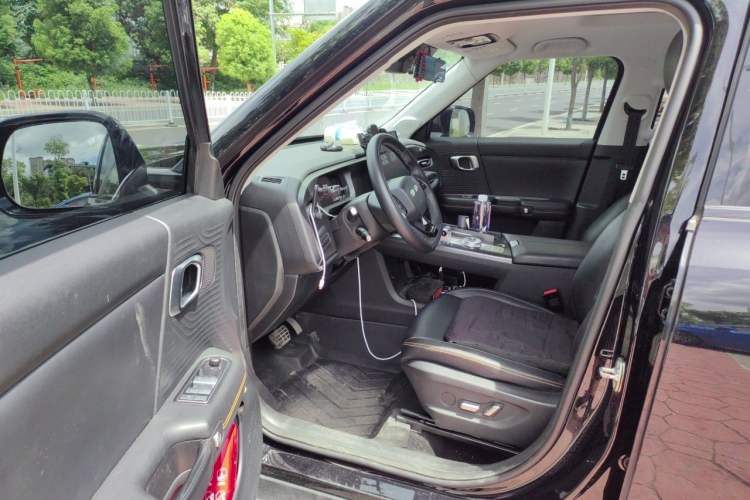 Used BAIC Off-Road BJ30 2024 1.5T Magic Electric Drive Advanced Version Driver Seat