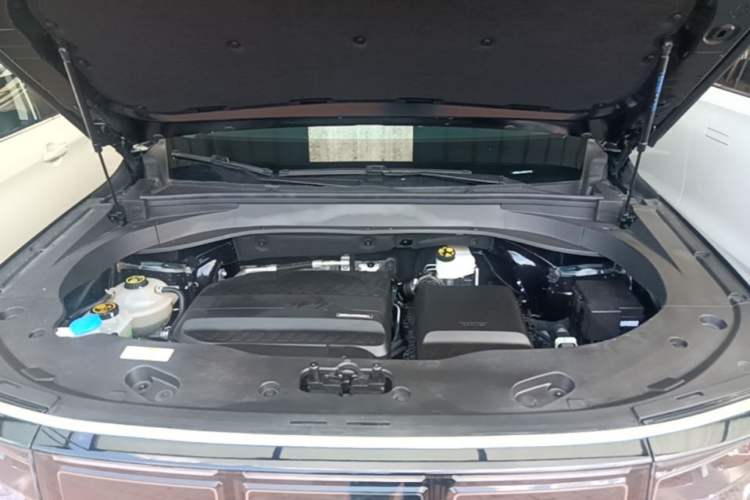 Used BAIC Off-Road BJ30 2024 1.5T Magic Electric Drive Advanced Version Engine Bay