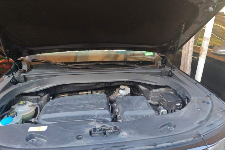 Used BAIC Off-Road BJ30 2024 1.5T Magic Electric Drive Advanced Version Engine Bay