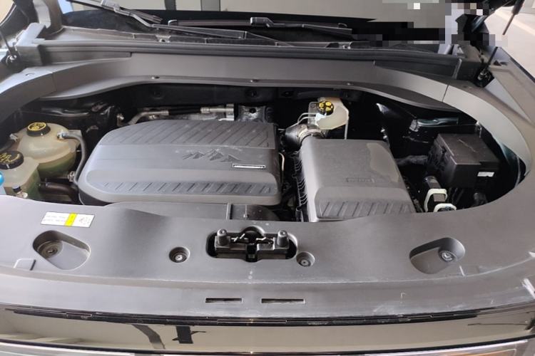 Used BAIC Off-Road BJ30 2024 1.5T Magic Electric Drive Standard Edition Engine Bay