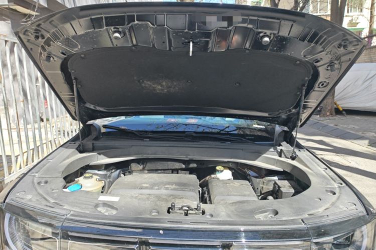 Used BAIC Off-Road BJ30 2024 1.5T Magic Electric Drive Advanced Version Engine Bay