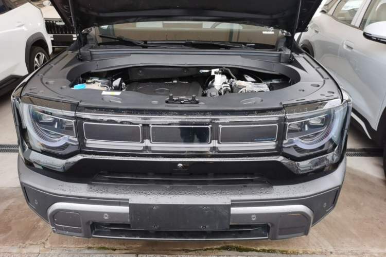 Used BAIC Off-Road BJ30 2024 1.5T Light Wilderness Pro Edition Engine Bay