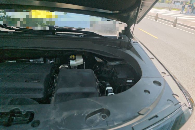 Used BAIC Off-Road BJ30 2024 1.5T Magic Electric Drive Advanced Version Engine Bay Left