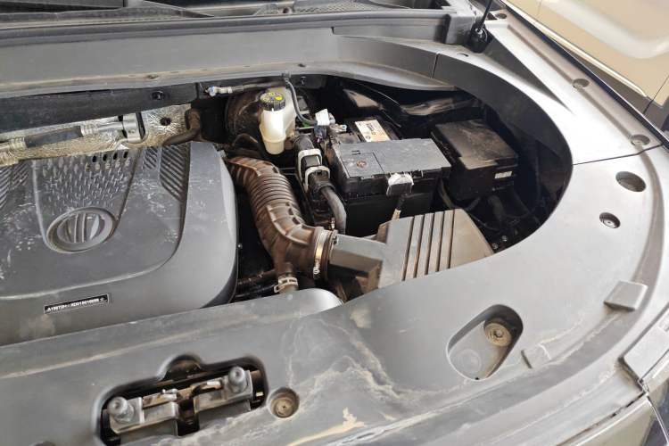 Used BAIC Off-Road BJ30 2024 1.5T Light Wilderness Pro Edition Engine Bay Left