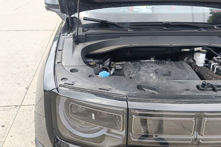 Used BAIC Off-Road BJ30 2024 1.5T Light Wilderness Pro Edition Engine Bay Right
