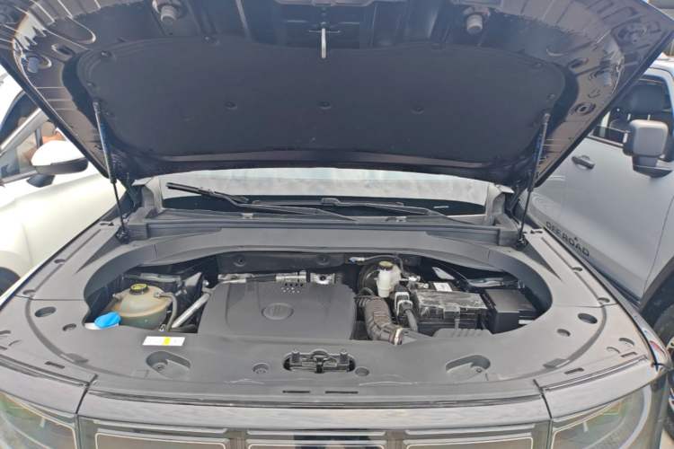 Used BAIC Off-Road BJ30 2024 1.5T Light Wilderness Pro Edition Engine Bay