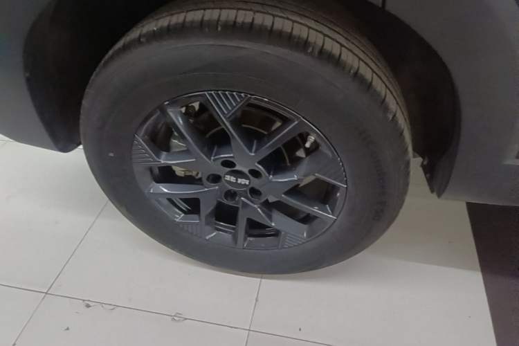 Used BAIC Off-Road BJ30 2024 1.5T Light Wilderness Air Edition Exterior 2