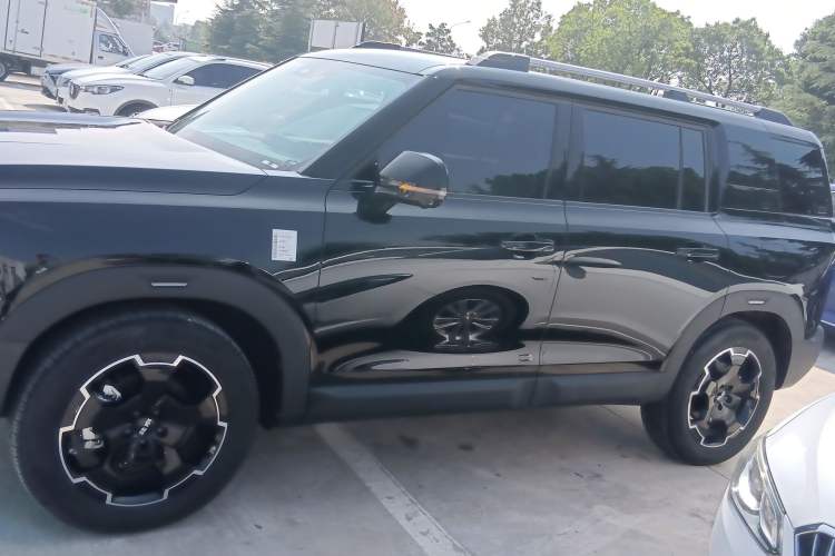 Used BAIC Off-Road BJ30 2024 1.5T Magic Electric Drive Advanced Version Exterior 3
