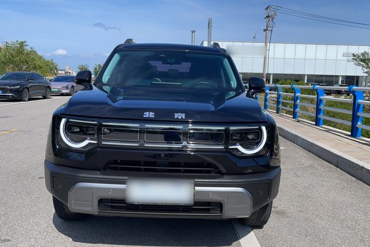 Used BAIC Off-Road BJ30 2024 1.5T Magic Electric Drive Standard Edition Front