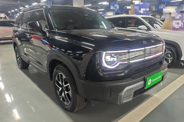Used BAIC Off-Road BJ30 2024 1.5T Light Wilderness Pro Edition Front Right 45 Deg