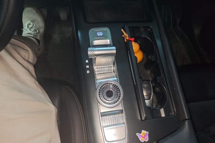 Used BAIC Off-Road BJ30 2024 1.5T Magic Electric Drive Advanced Version Gear Lever