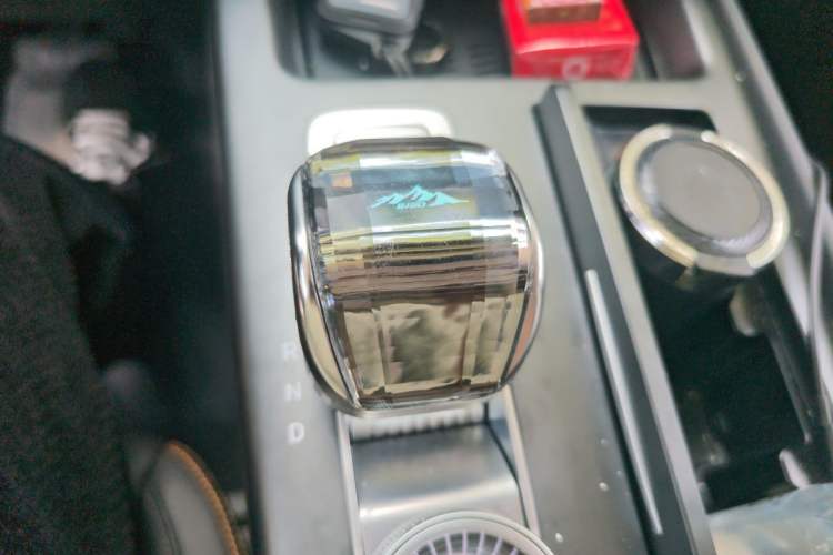 Used BAIC Off-Road BJ30 2024 1.5T Magic Electric Drive Advanced Version Gear Lever