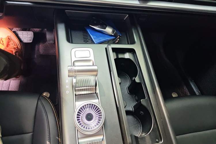Used BAIC Off-Road BJ30 2024 1.5T Light Wilderness Pro Edition Gear Lever