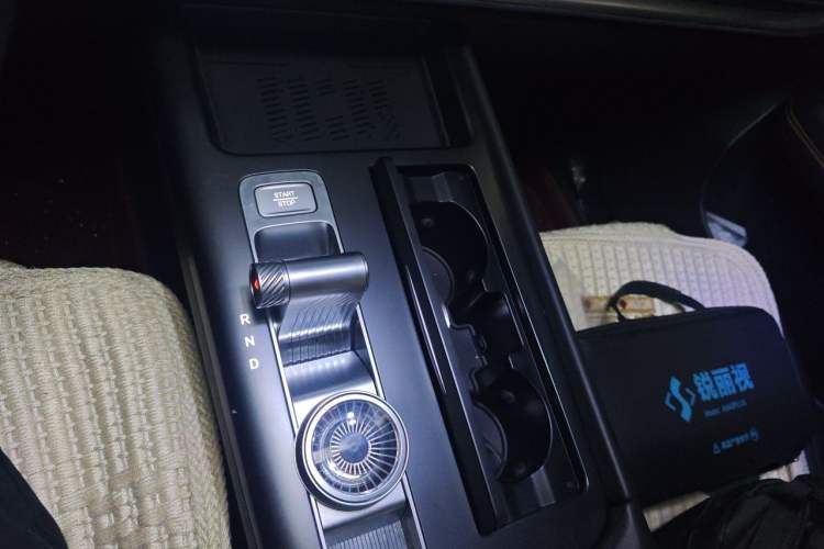 Used BAIC Off-Road BJ30 2024 1.5T Light Wilderness Pro Edition Gear Lever