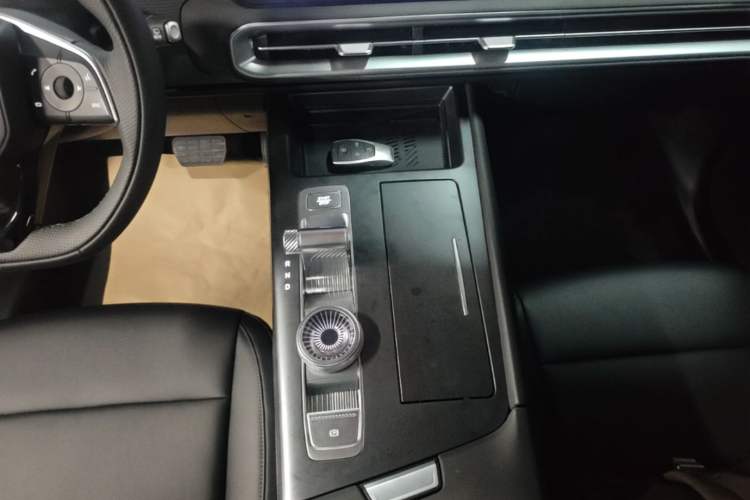 Used BAIC Off-Road BJ30 2024 1.5T Light Wilderness Pro Edition Gear Lever