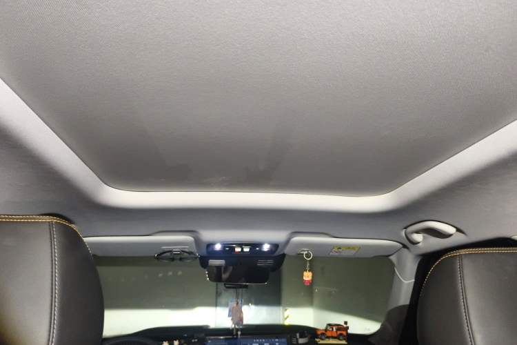 Used BAIC Off-Road BJ30 2024 1.5T Magic Electric Drive Advanced Version Headliner